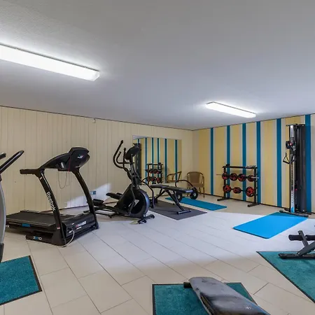 Apartmán Neu Renovierte F3 *