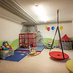 Neu Renovierte F3 Lejlighed *